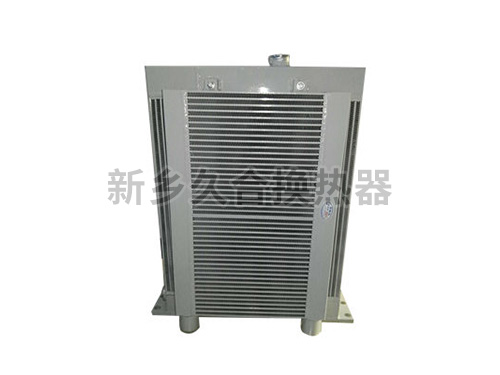 發(fā)動機組合水箱散熱器